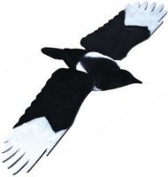 FLYING MAGPIE DECOY